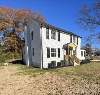 3908 Freedom Drive sold home in Bellehaven, Charlotte, NC