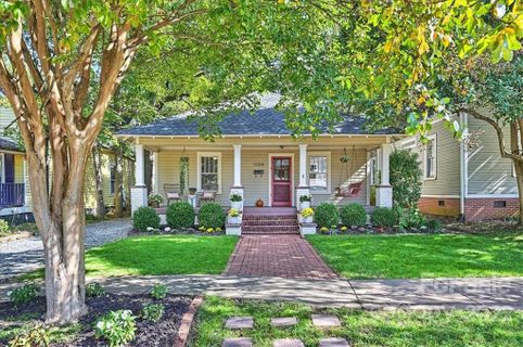 1204 Clement Avenue