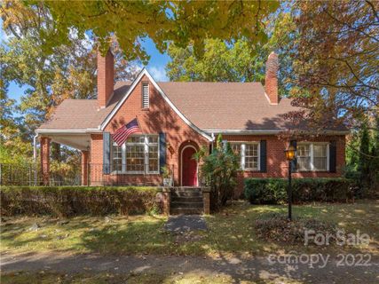 909 Sand Hill Road