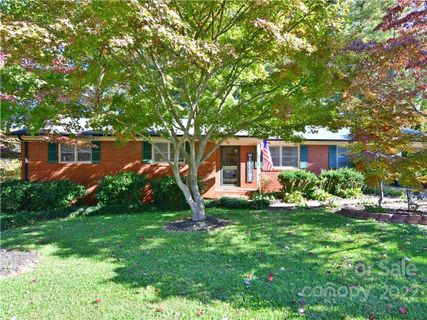 410 Holland Drive sold home in Westwood, Statesville, NC