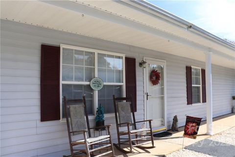126 24th Street sold home in Mimosa Gardens, Hickory, NC