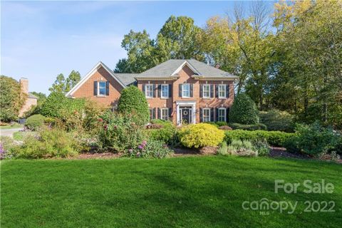 12616 Long Cove Drive