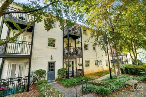 4919 Park Road C sold home in Selwyn Commons, Charlotte, NC