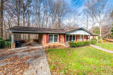 296 Heritage Place