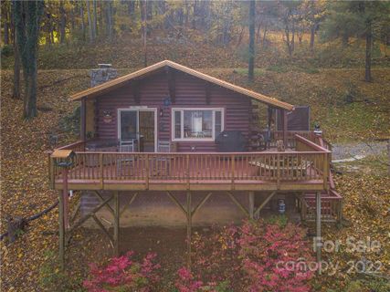 104 Lofty View Drive sold home in Heaths Peak, Waynesville, NC