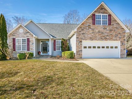 256 Walnut Crest Road