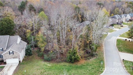 2261 Iron Works Drive sold home in Mill Creek Falls, Lake Wylie, SC