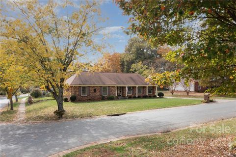 7538 Fox Hunt Road