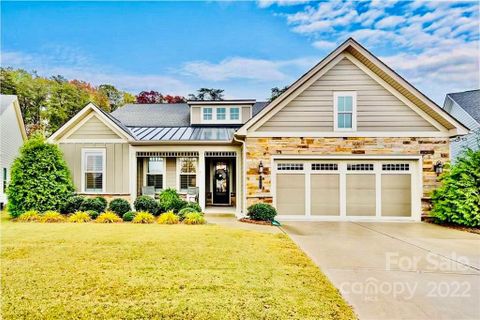 7541 Short Putt Court