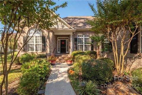 323 Elysian Drive sold home in Idlewood Harbor, Mooresville, NC