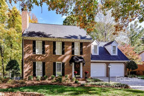 2808 Colony Woods Drive sold home in Colony Woods, Gastonia, NC