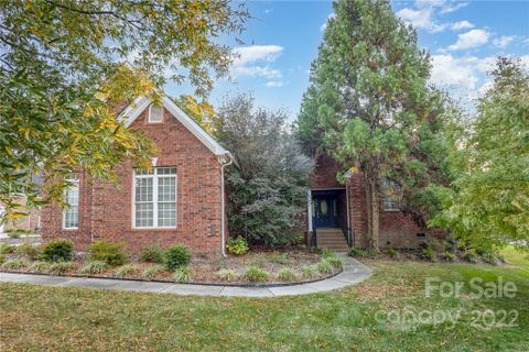 2700 Dogleg Court