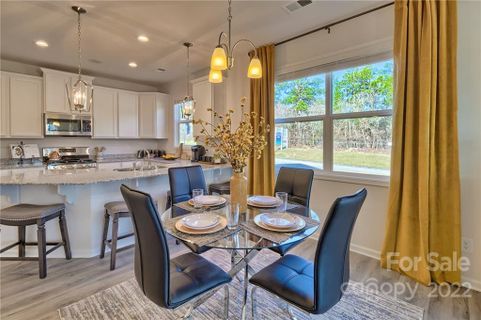 488 Hickory View Drive