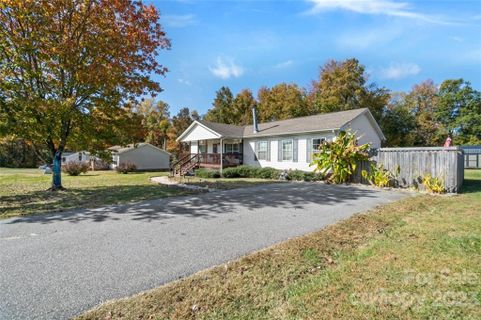 100 Acreview Lane sold home in Grand Acres, Maiden, NC