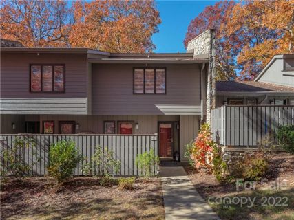 216 Crowfields Drive