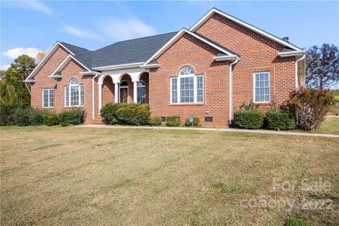 547 Luther Drive sold home in Sigmon Farms, Iron Station, NC