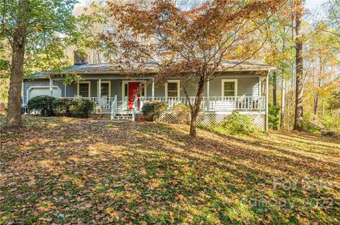 1516 Old Carriage Drive sold home in Dixie Park, Newton, NC