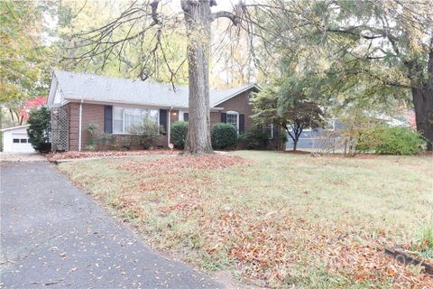 3100 Ivydale Drive