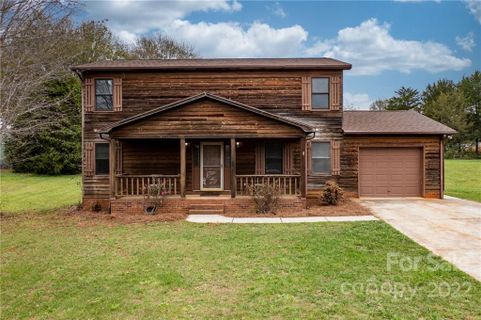 2044 Adare Court
