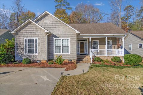 1085 Warpers Lane
