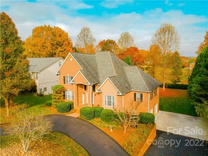 Previously sold for $489,900