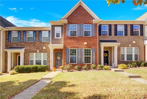 Previously sold for $398,000