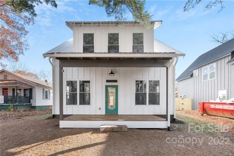 Previously sold for $755,145