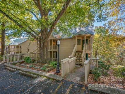 160 Whitney Boulevard 30