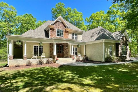 180 Rocky Cove Lane