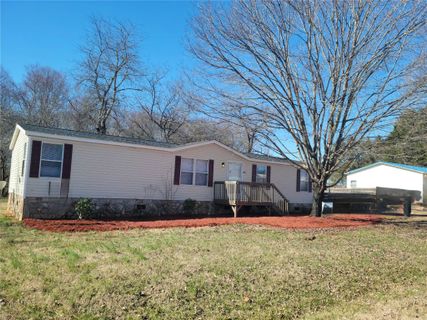 2371 Springdale Drive sold home in Springdale, Newton, NC