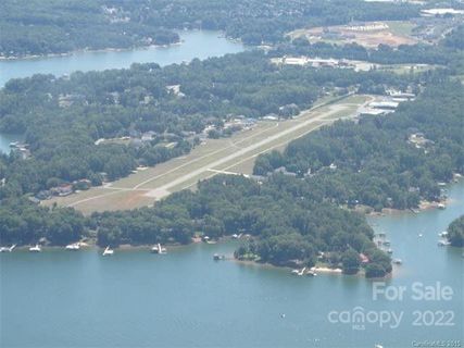 419 Normandy Road sold home in Lake Norman Air Park, Mooresville, NC