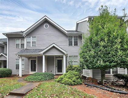 2958 Iron Gate Lane