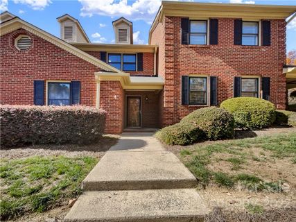 8431 Coulwood Oak Lane sold home in Coulwood Oaks, Charlotte, NC