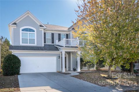 1038 Fleming Lane