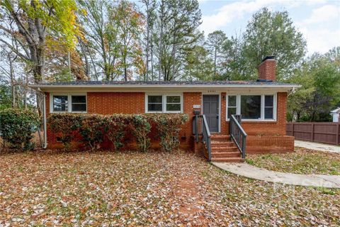 4401 Holbrook Drive