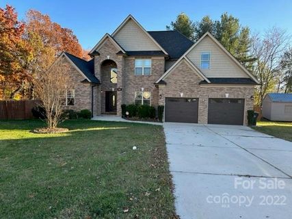 1840 Waterbury Court