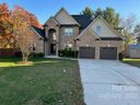 1840 Waterbury Court sold home in Hickory, SC