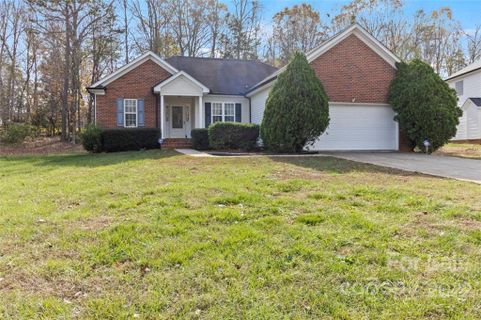 7146 Oxford Bluff Drive sold home in Oxford Hunt, Stanley, NC