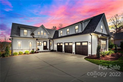 6911 Kingfisher Court