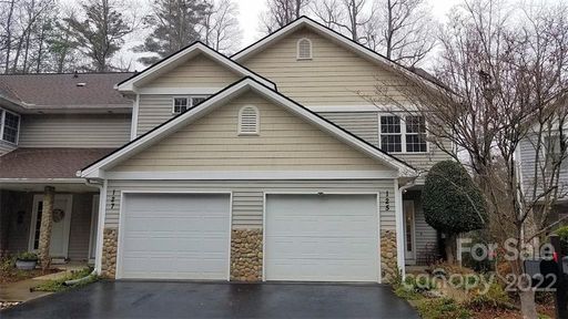 125 Ewarts Pond Road