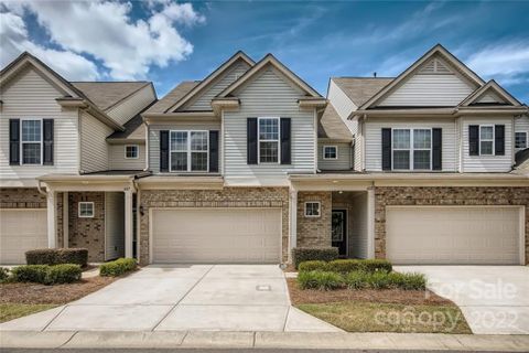 4121 Station Square Court