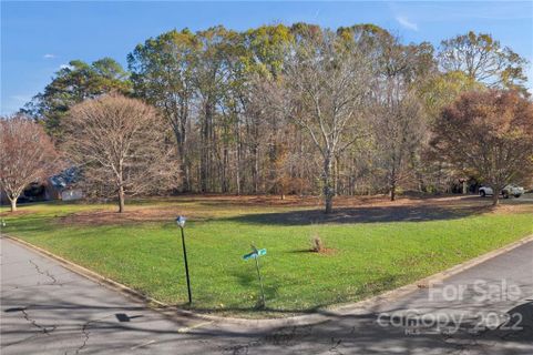 8312 Ballantray Place sold home in Sweetwater, Charlotte, NC