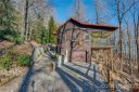 3246 Skyuka Mountain Road sold home in Columbus, SC