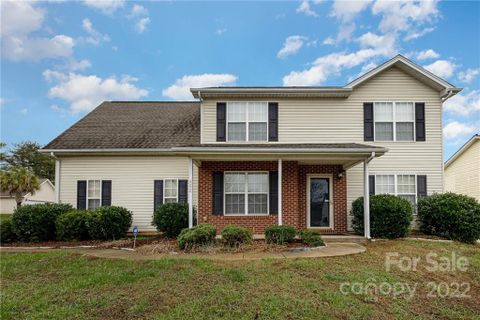 400 Mooseberry Lane