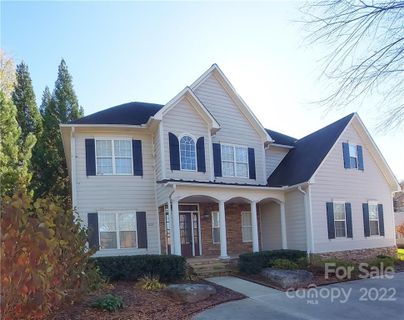 221 Inglewood Drive