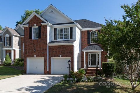 1931 Dearmon Drive