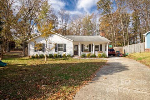 7100 Rockwood Forest Lane 37 sold home in Idlewild Woods, Charlotte, NC