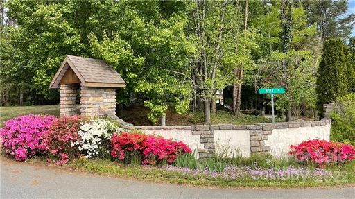 00 Misty Lane sold home in Whistle Peace, Hickory, NC