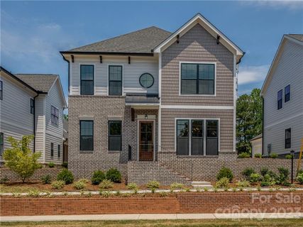 418 S Main Street sold home in Tower Crest, Belmont, NC