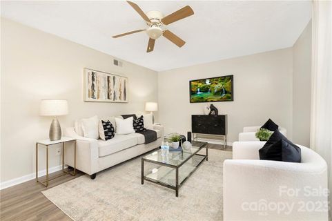 5819 Hunting Ridge Lane Unit D sold home in Hunting Ridge, Charlotte, NC